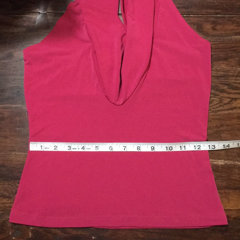 4/$20 Sexy Lipstick Pink Top Size Small - Picture 5 of 8